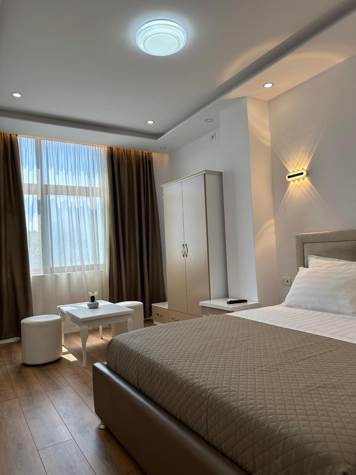 Hotel Arberia Tiranë Eksteriør bilde