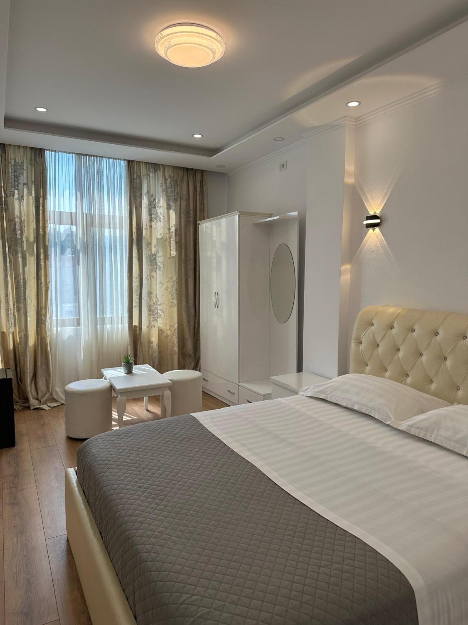 Hotel Arberia Tiranë Eksteriør bilde
