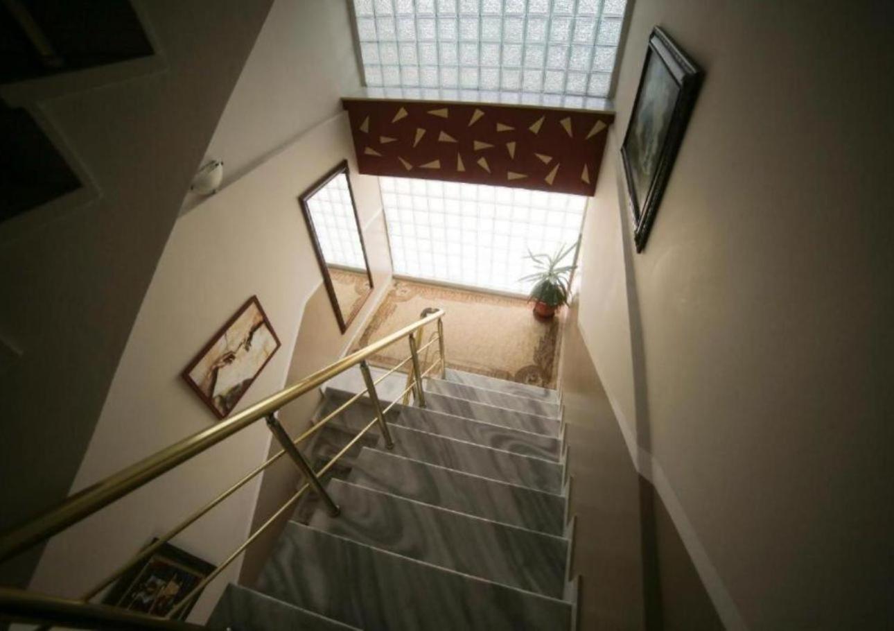 Hotel Arberia Tiranë Eksteriør bilde